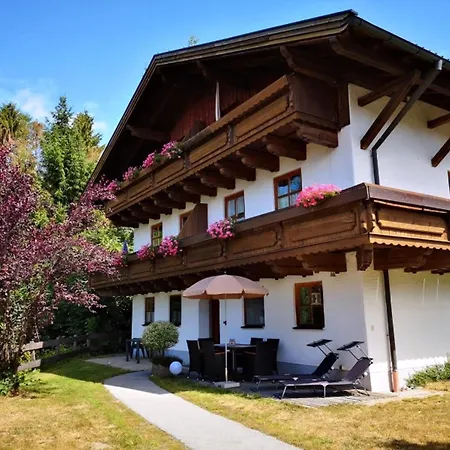 Apartment Mit Moeblierter Terrasse Und Waldblick *